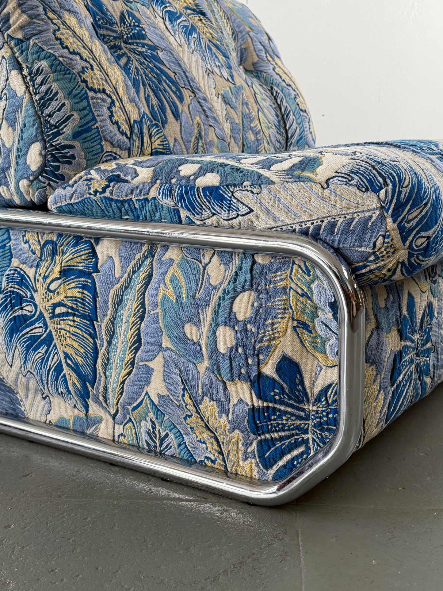 Chrome Fold Out Bed