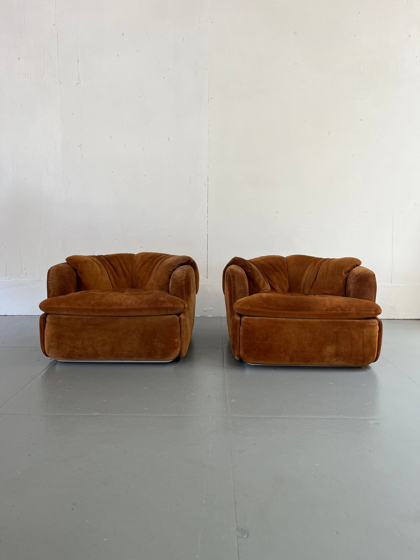 Saporiti Confidential Armchairs
