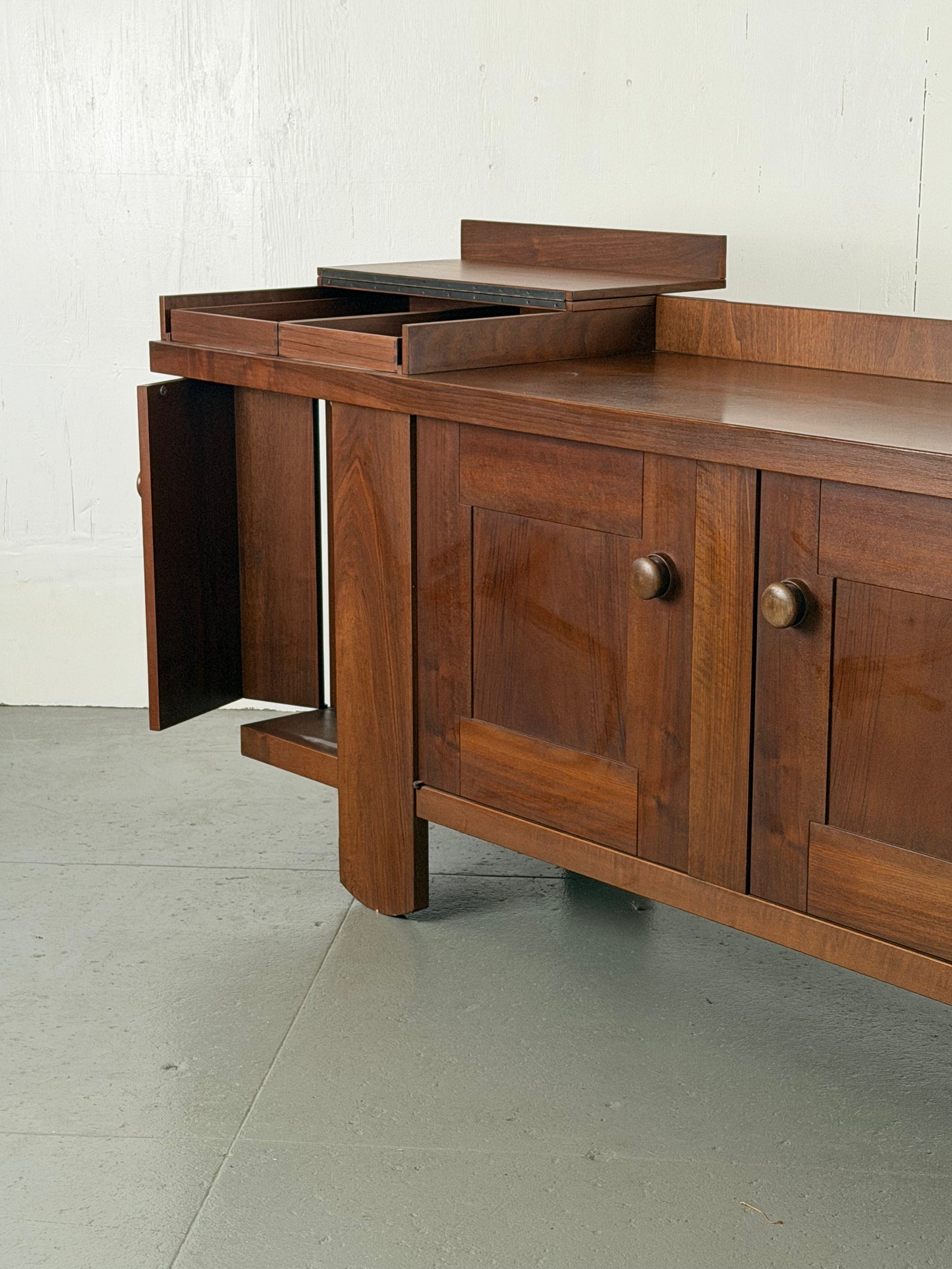 Vintage Bernini Credenza