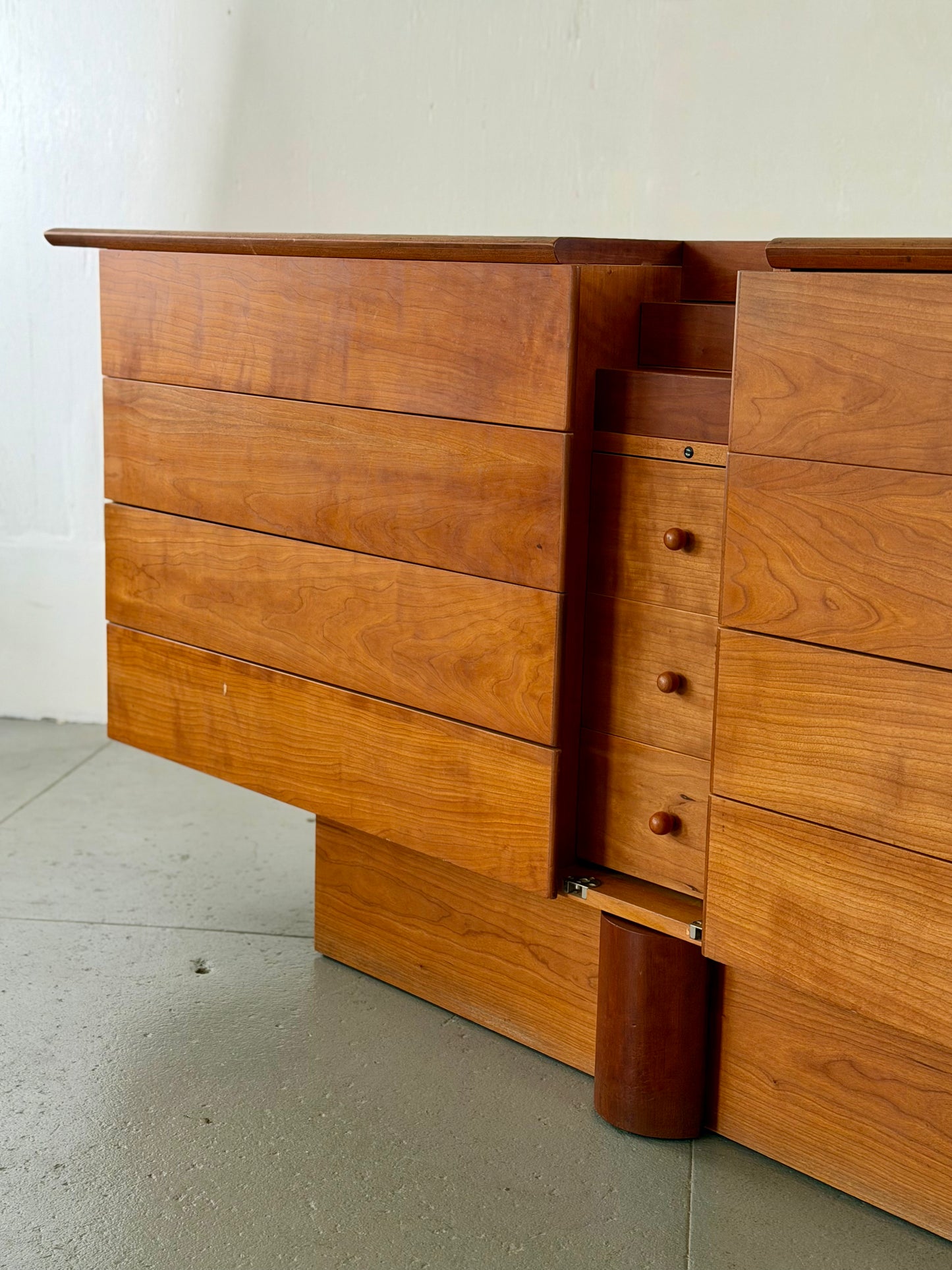 14 Drawer Italian Dresser