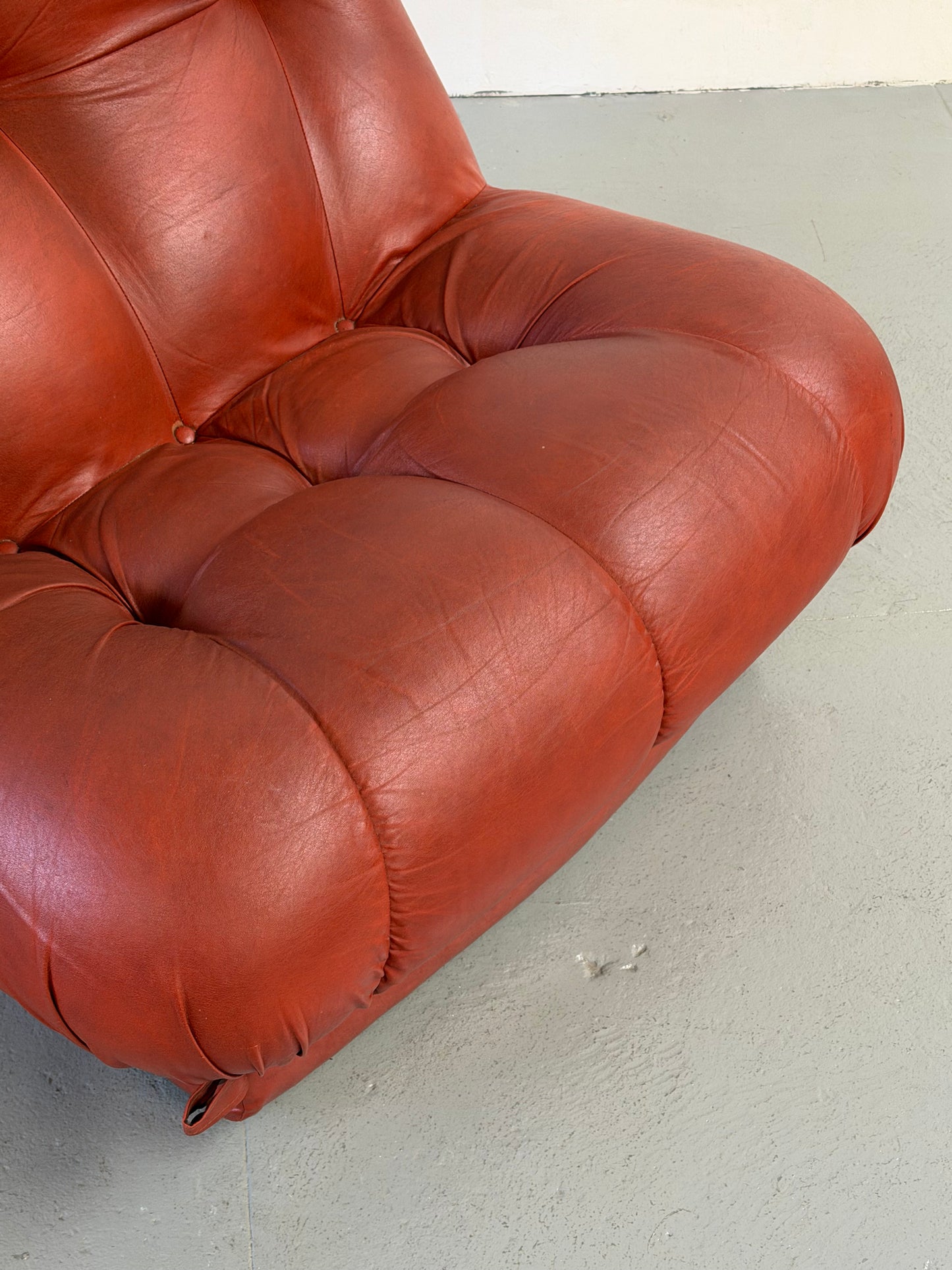 Leather Nuvolone Chair