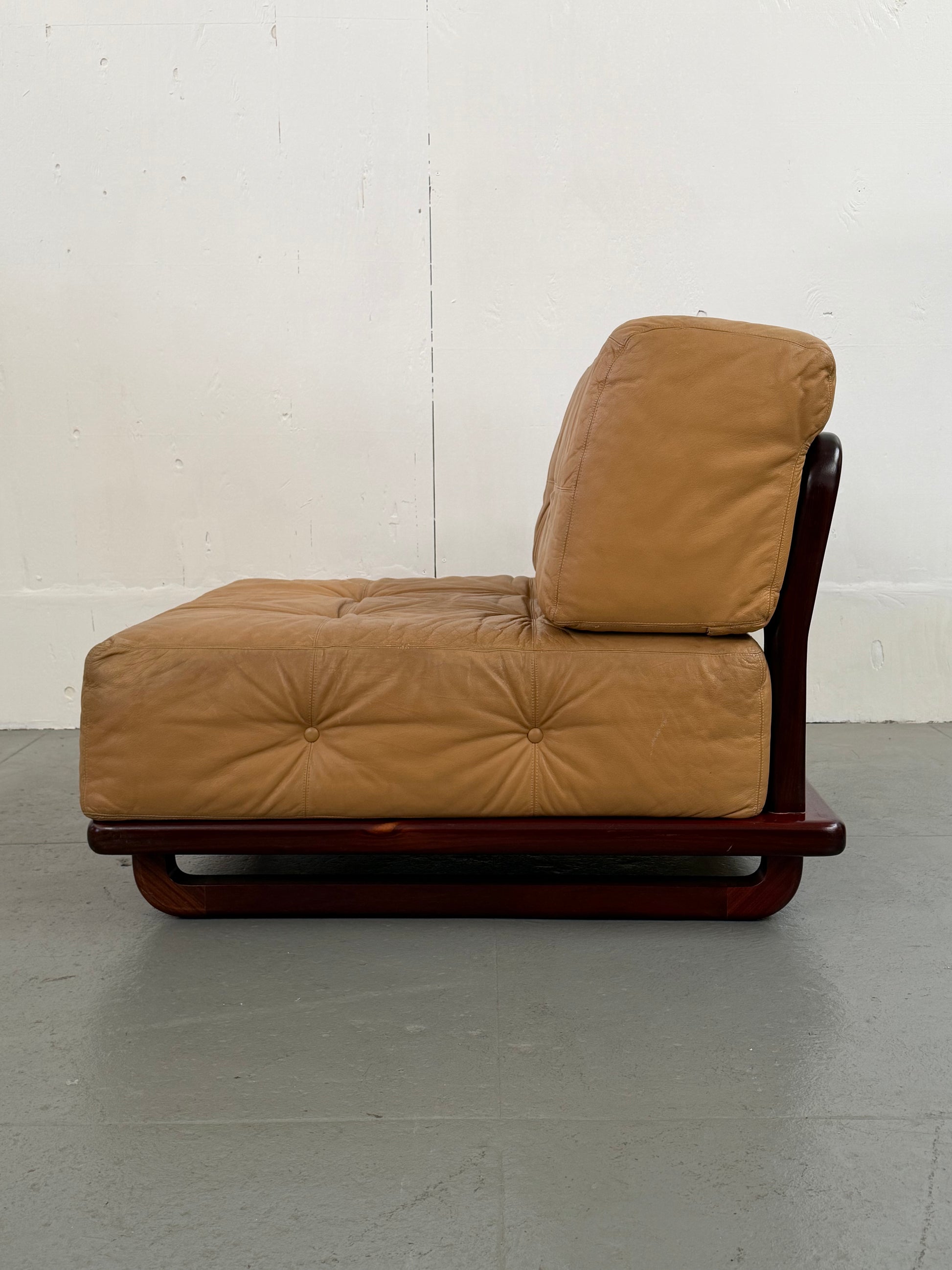 Rosewood and leather Italian chairs - Mobili Vintage