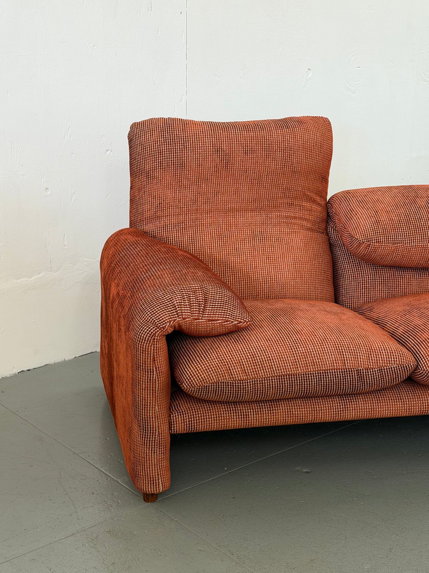 Cassina Maralunga Sofa