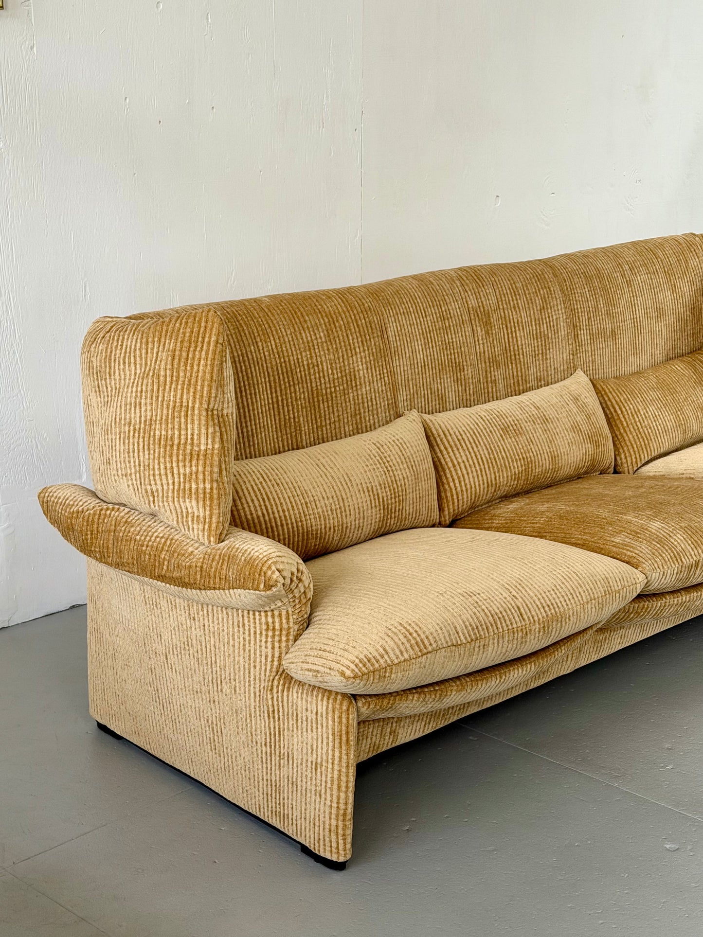Cassina Portovenere Sofa