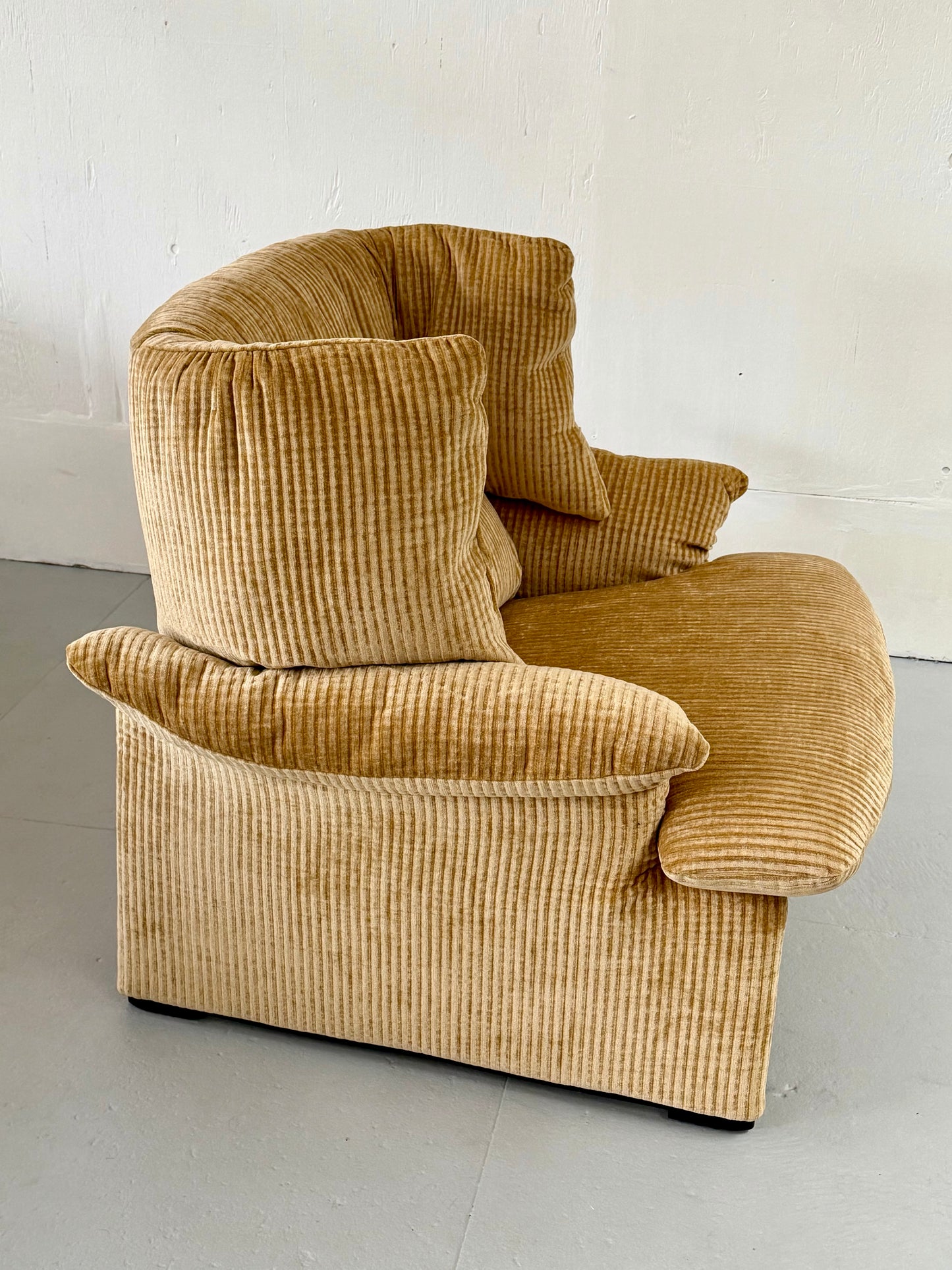 Cassina Portovenere Lounge Chair